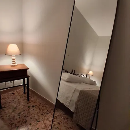 Сasa de vacaciones Amyclae Heritage House-traditional Stone With Modern Comforts