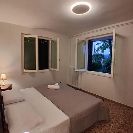 Amyclae Heritage House-traditional Stone With Modern Comforts Esparta